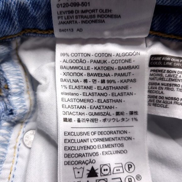 Levis Womens Wedgie Straight Jeans 25 Button Fly Light Wash Distressed Stretch - Picture 9 of 9